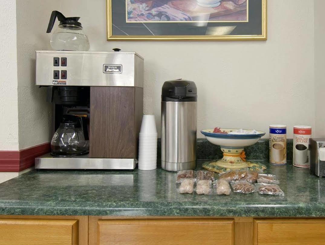 America'S Best Value Inn - Gainesville Bagian luar foto