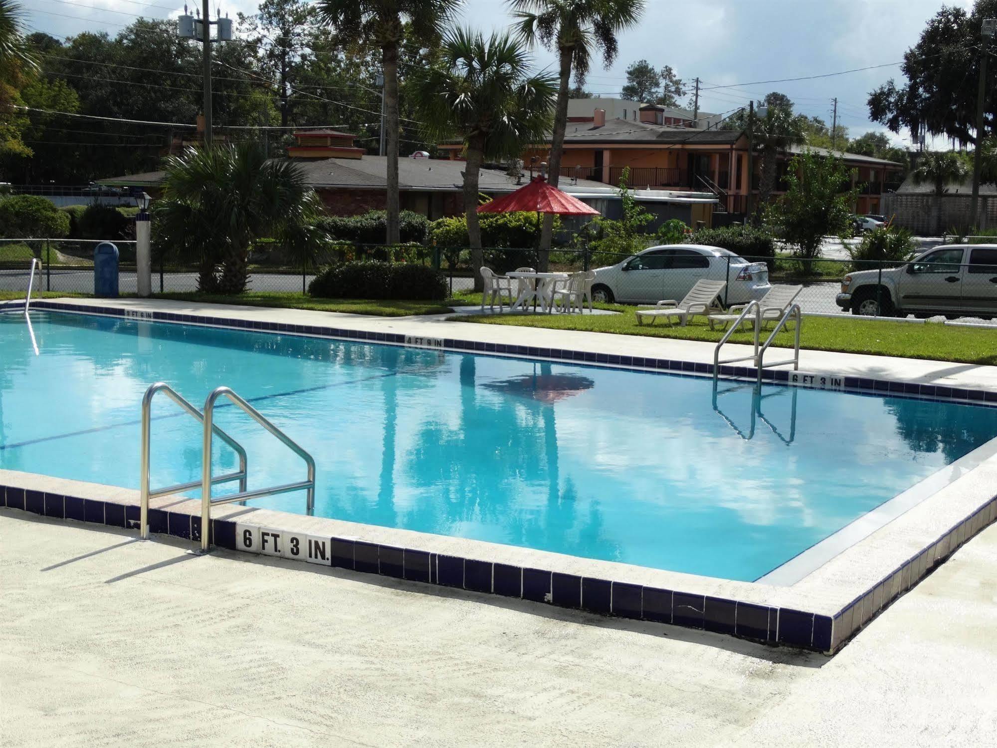 America'S Best Value Inn - Gainesville Bagian luar foto